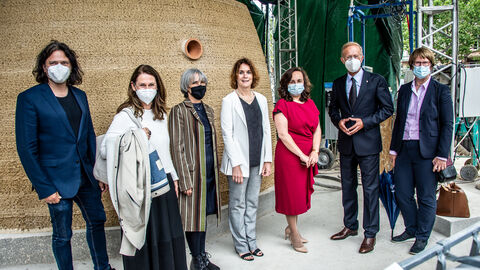 Staatsminister Wintermeyer bei der Eröffnung