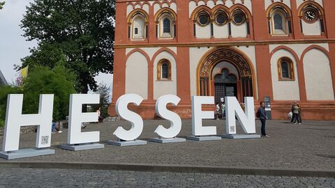 Die "HESSEN-Buchstaben" in Limburg